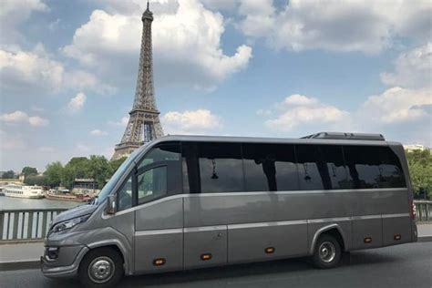 minibus hire france.